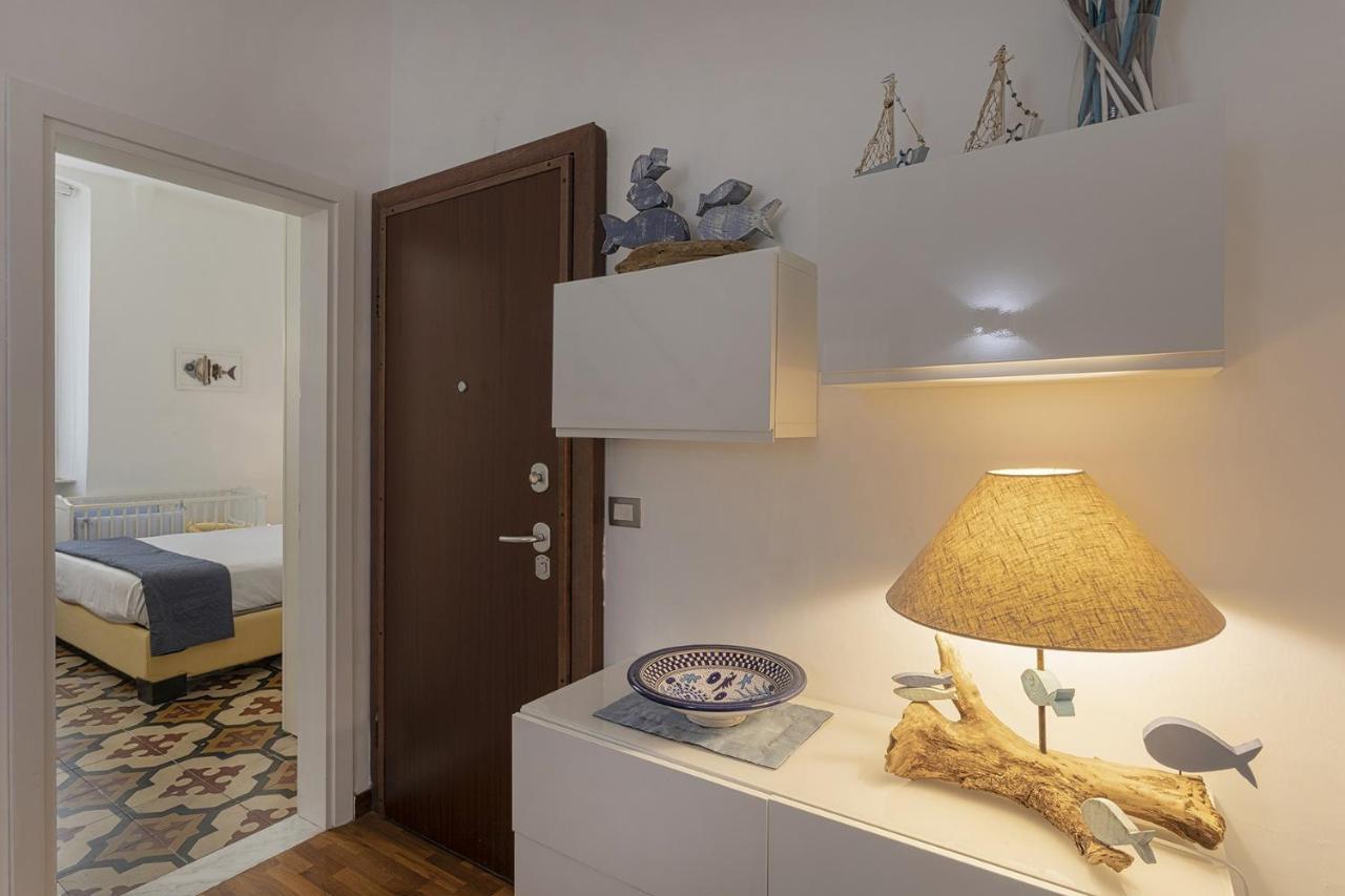 Casa Marilu Nel Centro Storico Di Rapallo By Wonderful Italy Kültér fotó